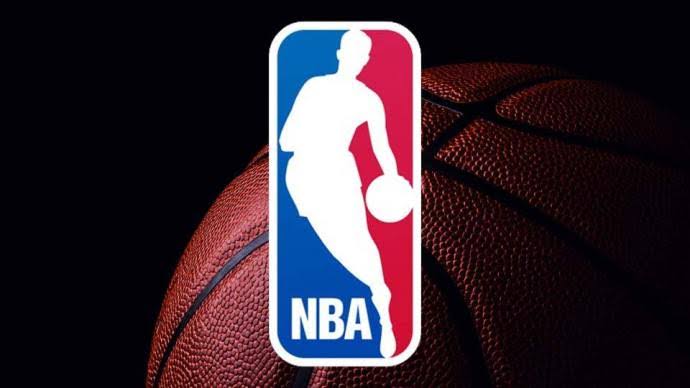#NBA'de Gecenin Programı: 🏀Washington - Detroit 🏟️Capital One Arena 🕑02.00 📺NBA TV 🏀New Orleans - Dallas 🏟️Smoothie King Center 🕝02.30 🏀Oklahoma - Clippers 🏟️Chesapeake Energy Arena 🕒03.00 🏀Phoenix - Golden State 🏟️Footprint Center 🕔05.00 📺S Sport, S Sport Plus