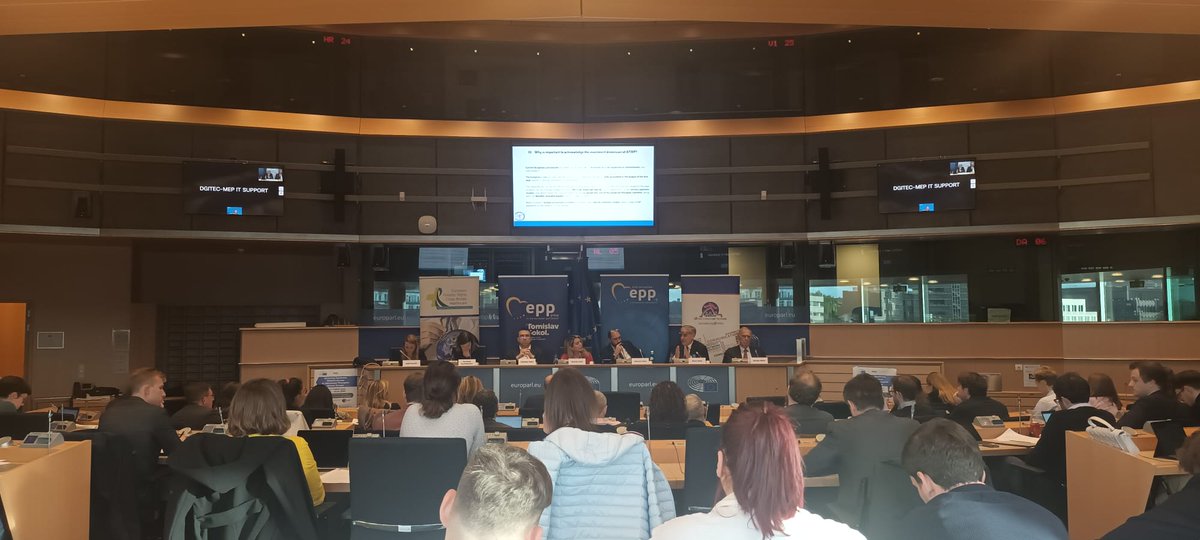 activecitnet's tweet photo. Mauro Maré, public economics professor and panelist of the event at @Europarl_EN about ATMPs asks an important question: why should spending on #ATMPs be considered an annual expense if it has effects that go well beyond the year? #PatientsRights #AccessToCare https://t.co/AMk6UnjNyG