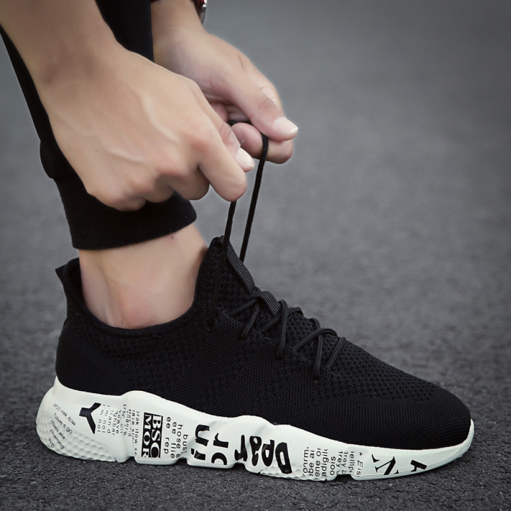 shopenze's tweet photo. #running #shoes Men's Breathable Street Style Sneakers https://t.co/5J5b8GykE2 https://t.co/mY36Zdcb0n