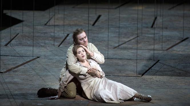 Y hoy también es el Día Mundial de la Ópera. 🎼 Y para celebrarlo, el <a href="/Liceu_cat/">Gran Teatre del Liceu</a> ofrece un 50% de descuento para 'Il trovatore' e 'Il Trittico'. 😮 ¡No dejes escapar esta gran oportunidad!

bitly.ws/vK6T
bitly.ws/vK6X