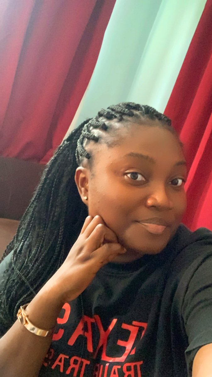 scilla_banson's tweet photo. Hello Tuesday 🥰 https://t.co/jmAZimnqRj