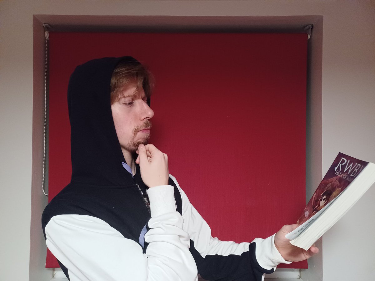 ElliotCInnes's tweet photo. Finished 'Before The Dawn' Loved every page of it. Loved being back in the world of Remnant once again. Great read and Conclusion. Sad to be over but excited for the next ! Now onto the next 'Roman Holiday' 
@OfficialRWBY 
#RWBY #Reading #actorslife https://t.co/hWHKCwNWkT