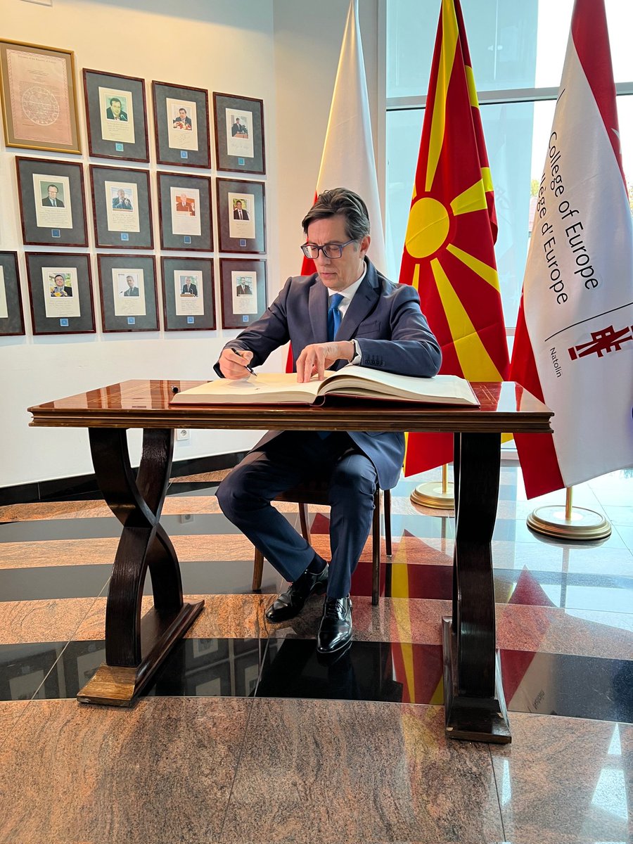 coenatolin's tweet photo. We are celebrating today at Natolin the official Opening Ceremony of the Academic Year 2022-2023!

It is our great honour to host as keynote speaker the President of the Republic of North Macedonia Mr Stevo Pendarovski @SPendarovski! https://t.co/YQswSAOc3s
