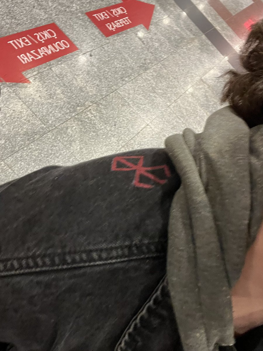 Bugün eclipse varmış
#SolarEclipse2022