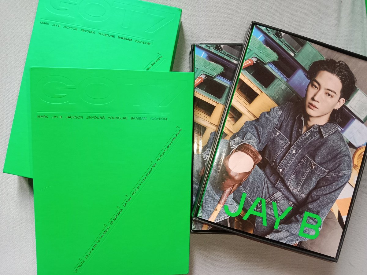 _cheolhannie's tweet photo. Wts lfb GOT7 ALBUM full inclu except pc and pola onhand

90 pesos each

2 JAY B ver
1 Bambam ver

MOP: Gcash
MOD: sco, jnt https://t.co/AIEkWqTSRx