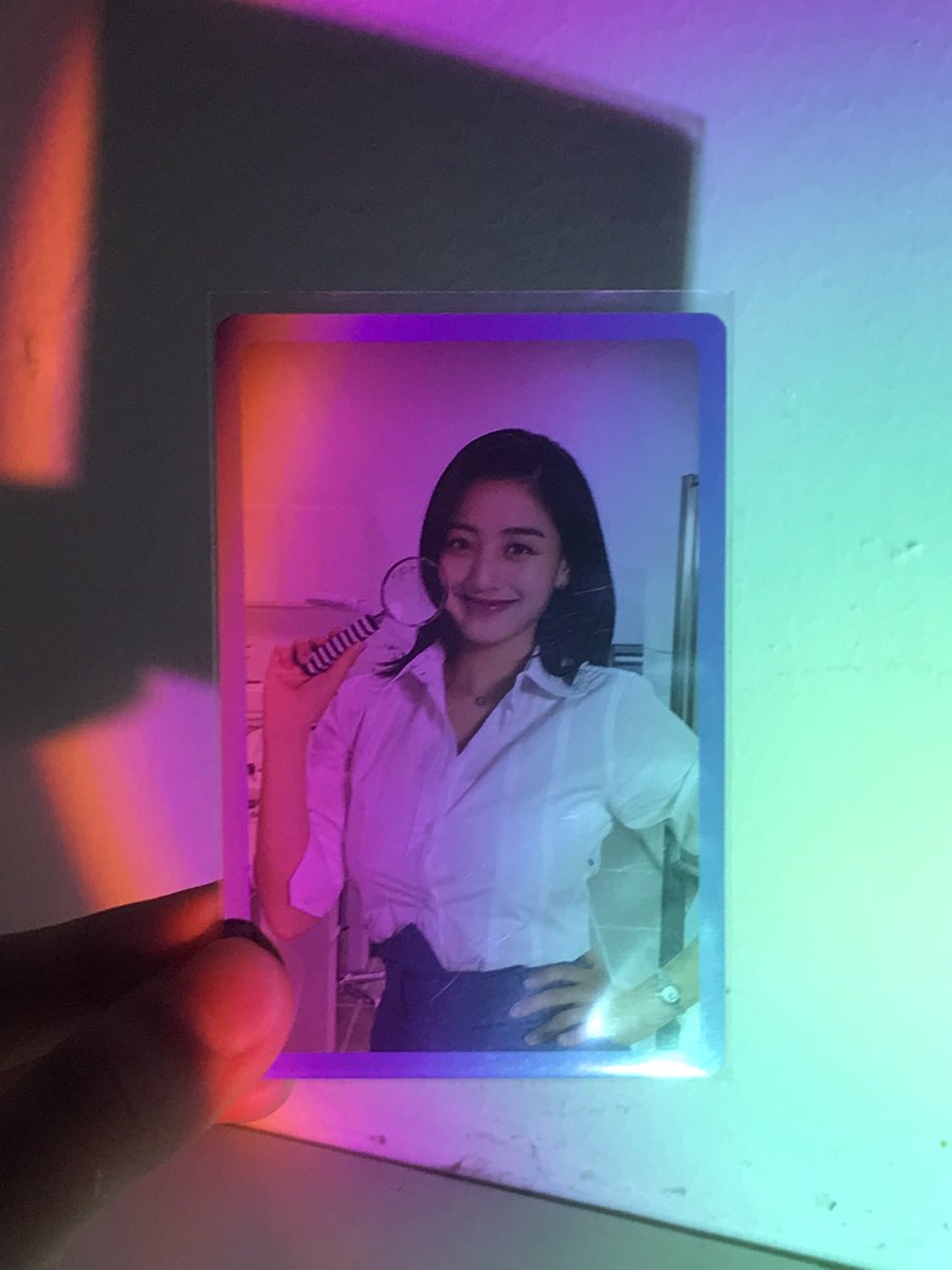 reandr3a's tweet photo. #easell 
WTB WTS LFB 
❗️HELP RT❗️
🍓chaeyoung photocard and jihyo pob!
~ ewo chae flower
💵 140php each! If get all ewo chae 240php!
~ mm chae peace 💵 120php!
~jihyo pob fol 💵 80php!
📌Can do tingi on chae but must get jihyo!
MOP: GCASH ❗️PAYO❗️
MOD: flash/jnt
LOC: Cebu city https://t.co/IElO4otTrW