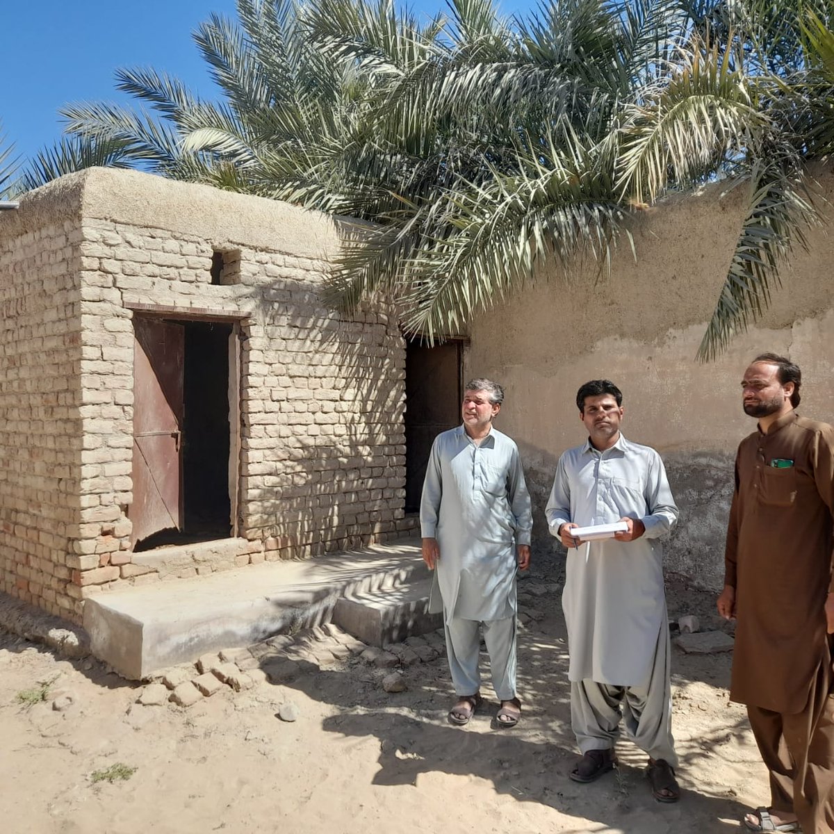 #UNDPinPakistan has started reconstructing govt. service delivery buildings, including schools, damaged by the floods. Learn more about our recovery vision & how @UNDP is supporting people & @GovtofPakistan to #BuildForwardBetter 👉bit.ly/3ThGwpB #ResilientPakistan