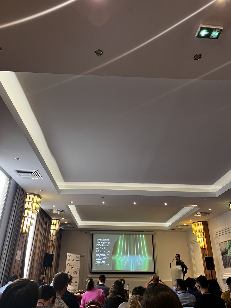 Next up, Rafaelle Sommese presents an investigation on the impacts of DDoS attacks on DNS infrastructure #IMC2022