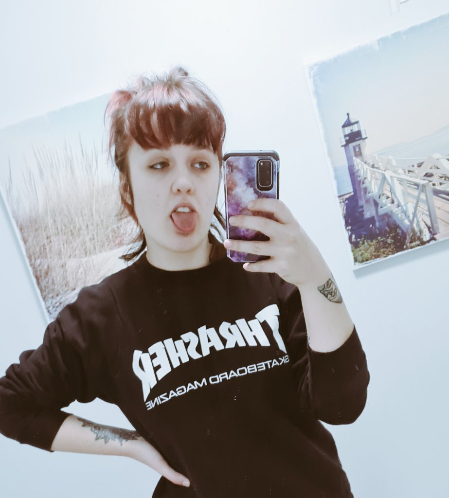 D0llpetal's tweet photo. I can't handle relationships. https://t.co/vSsjOHdaNf