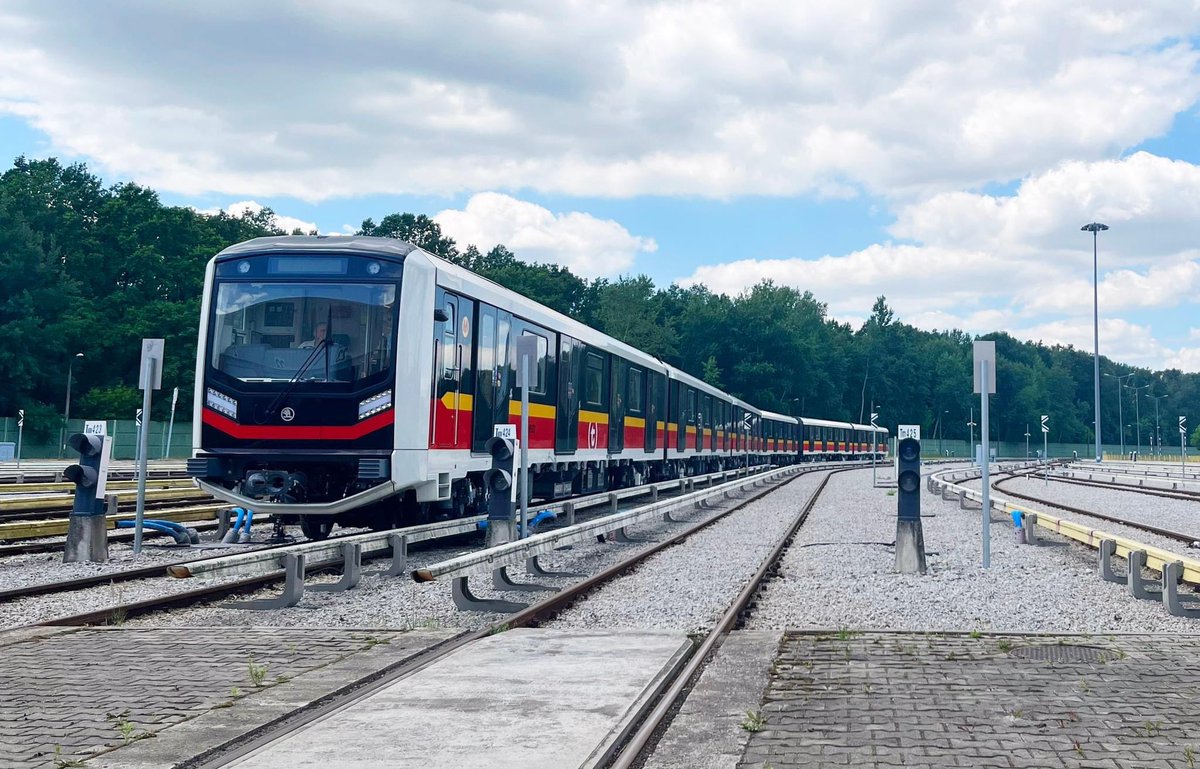 метро в варшаве