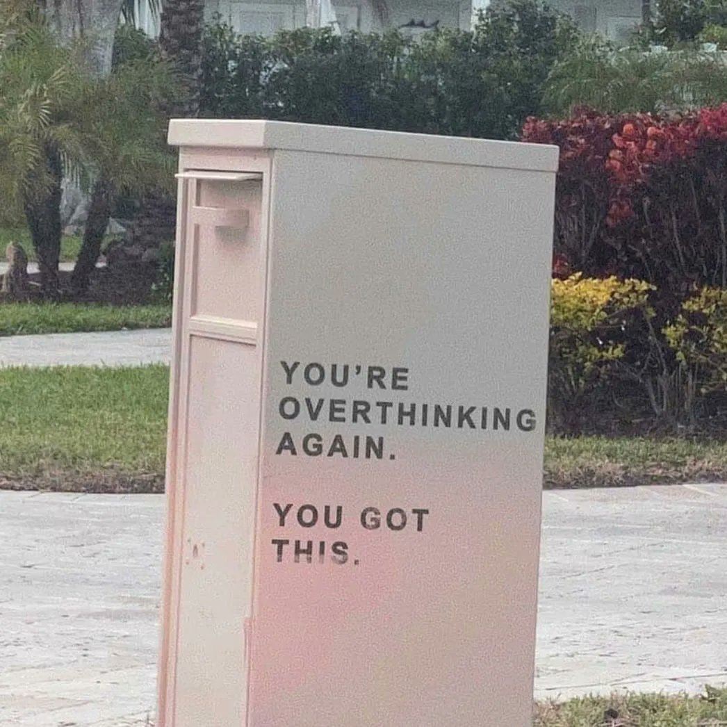 CybersmileHQ's tweet photo. Look for the signs - you got this! https://t.co/Qznx3WbVQh