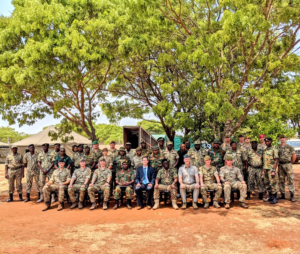 Last weekend a Zambian DNPW ranger was shot by poachers in Bangweulu. These women & men put their lives on line each day to protect 🇿🇲's rich natural assets. Proud to open 5th iteration of @BritishArmy's strategic anti-poaching train-the-trainer programme with our 🇿🇲 partners.