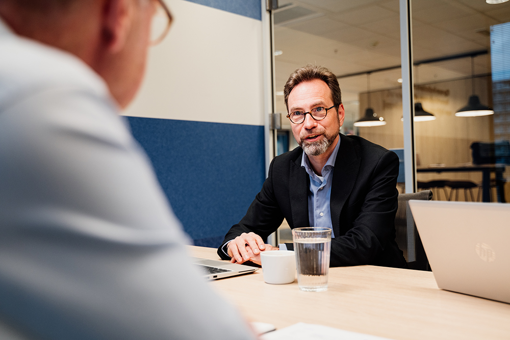 Inclusievetech's tweet photo. "Technologie zet mensen in hun kracht en biedt de juiste ondersteuning."
Interview met @Peter_Brouwer_ , programmamanager Inclusieve Arbeidsmarkt bij de #GoldschmedingFoundation 
Lees het interview via de onderstaande link
https://t.co/Vt2I3FCddq

#inclusievearbeidsmarkt https://t.co/lmruLeNu4T