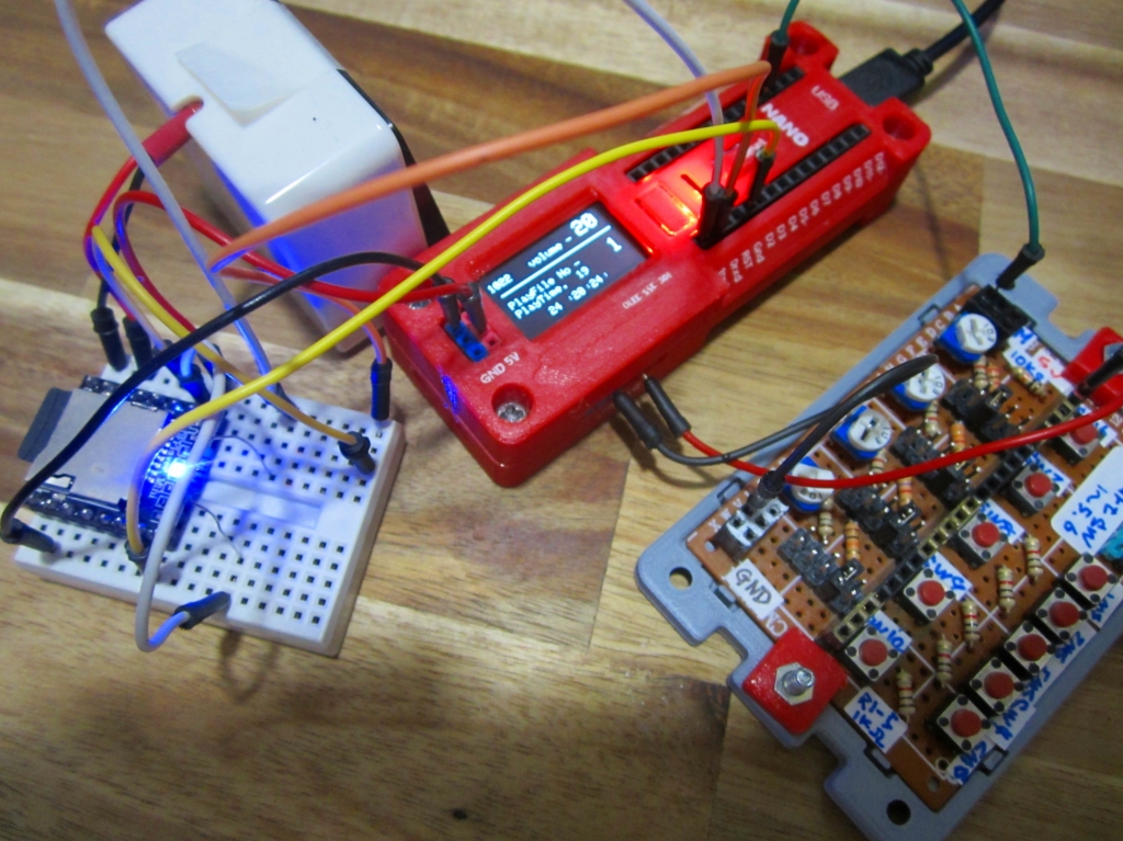 saiki0011's tweet image. #MP3Player 2台目の
ソフトウェアをいじっていたところやはり
#DFPlayerMini の
#DFRobotDFPlayerMini ライブラリーの
読出し関数が0か-1しか帰ってこないので
8Mhz駆動のせいかと #Nano で
仮組みした処やはり同じ症状が

#電子工作
#ATmega328p #Arduino #MP3Player