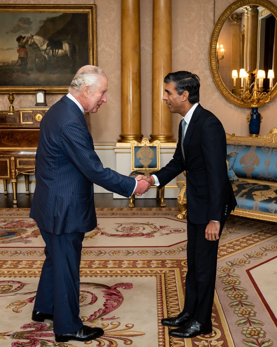 📸 His Majesty The King meeting Prime Minister @RishiSunak at Buckingham Palace