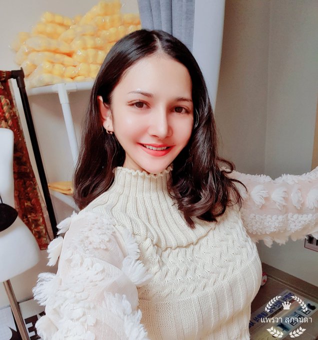 Watch FB : แพรววา สุกานดา's leaked NSFW photo on TwXstars