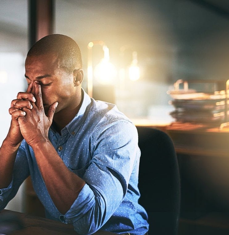 LO STRESS
“Lo stress è il comune denominatore di tutte le reazioni di ADATTAMENTO dell’organismo, quando il corpo è forzato ad adattarsi agli stressor – a ciò che ci crea stress” H. Selye
Esistono stress fisici e stress psichici. 
Gli stress fisici ... m.facebook.com/story.php?stor…