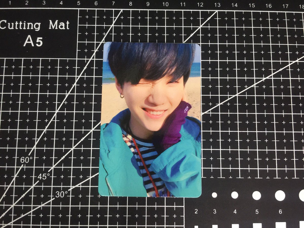 taehyungiecart's tweet photo. wts lfb bts ph 

Yoongi YNWA PC 
— Php 420 (400 if payo)

• on hand
• condi: https://t.co/tLQFfOzZGt
• payo or 2 days reservation
• mod: ggx, flash, and jnt!

t. suga you never walk alone hyyh photocard https://t.co/B1I3jaaWJ7