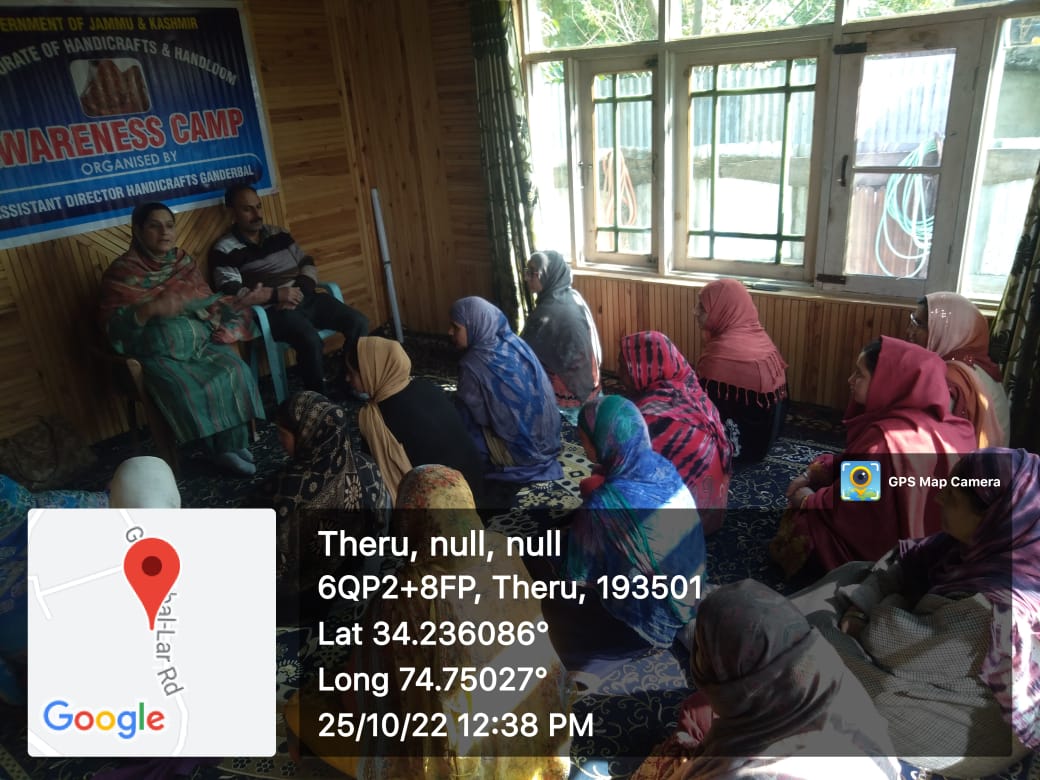 HHGanderbal's tweet photo. Under Jan Abhiyan B2V4, awareness programmes and registration camps being organised at various locations of Ganderbal on 25.10.2022
#JanAbhiyanJK
#Back2Village
#diprjk
#Shyambir_IAS https://t.co/QCZ0259dh1