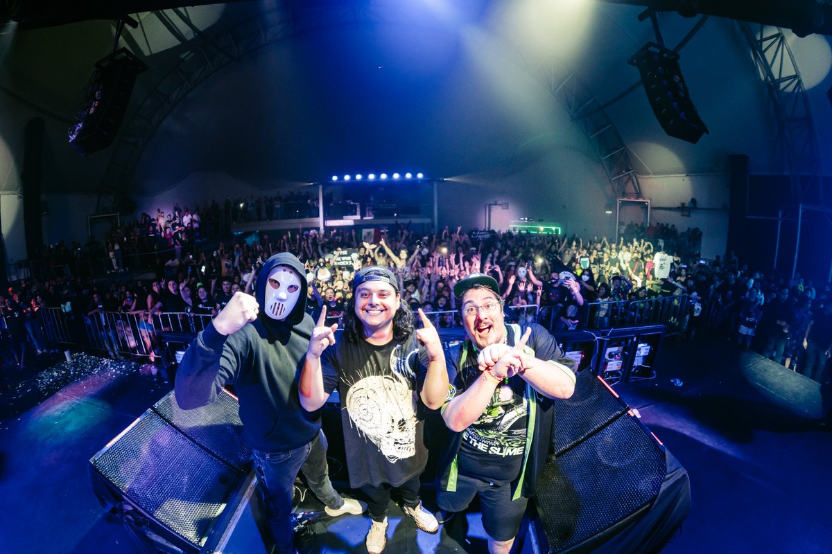 _loudfriends_'s tweet photo. We make history in our first anniversary!!! MEXICO CITY goes hardcore!!! THIS IS LOUD FRIENDS 😵‍💫🎈✊🐌🥳 https://t.co/y2hvFn6soJ