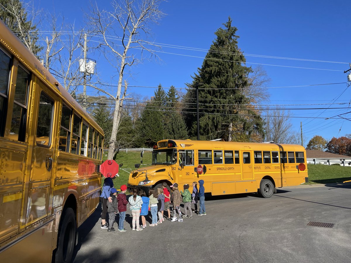 brookeadams_ces's tweet photo. Thank you to our awesome Transportation Department for reviewing Bus Safety with our students! https://t.co/b7KdR0d2eX