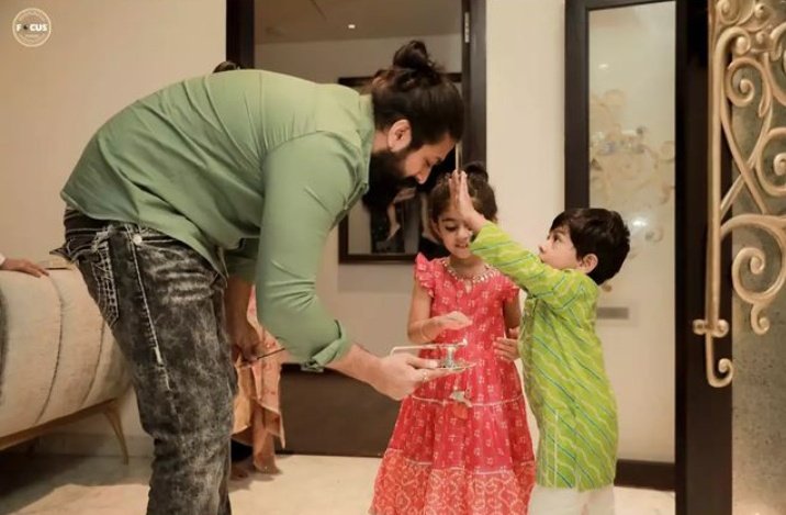 Cutest family ❣️#YashBOSS #Radhikapandith #Yashika