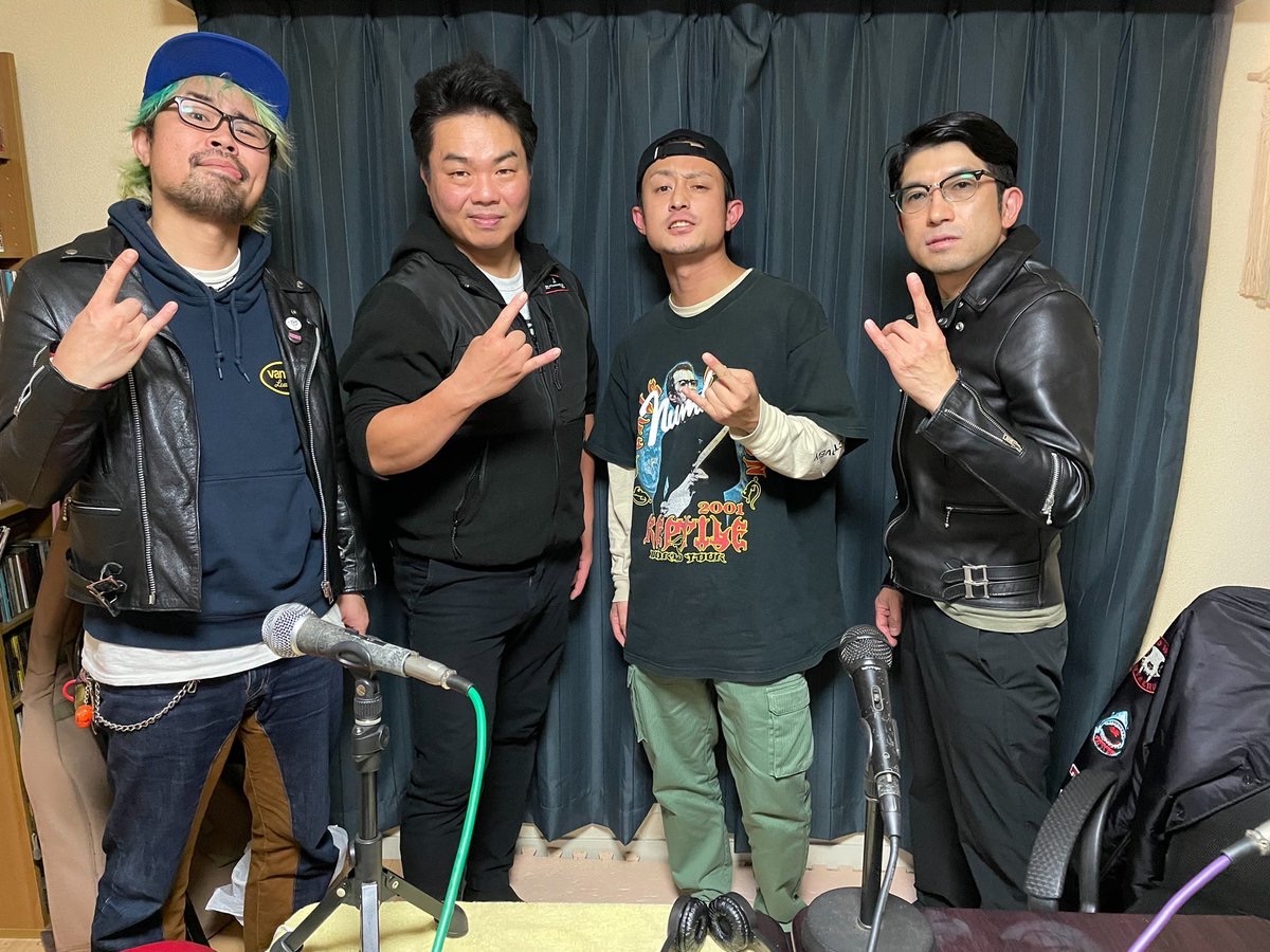 メリーロック参戦が発表されましたが！！
本日はインターネットラジオ番組「熱ロック」<a href="/netu69/">熱ロック</a> の収録にお邪魔しました。
詳細はまた追って告知します。
ケンちゃん、ギース君、サットさんありがとうございました！

<a href="/p1KY5p9oBtqlQjz/">サット</a> <a href="/gi_sugamushara/">ギ→ス</a> <a href="/itakenpunx/">DJ板KEN@イベントアドバイザー</a>