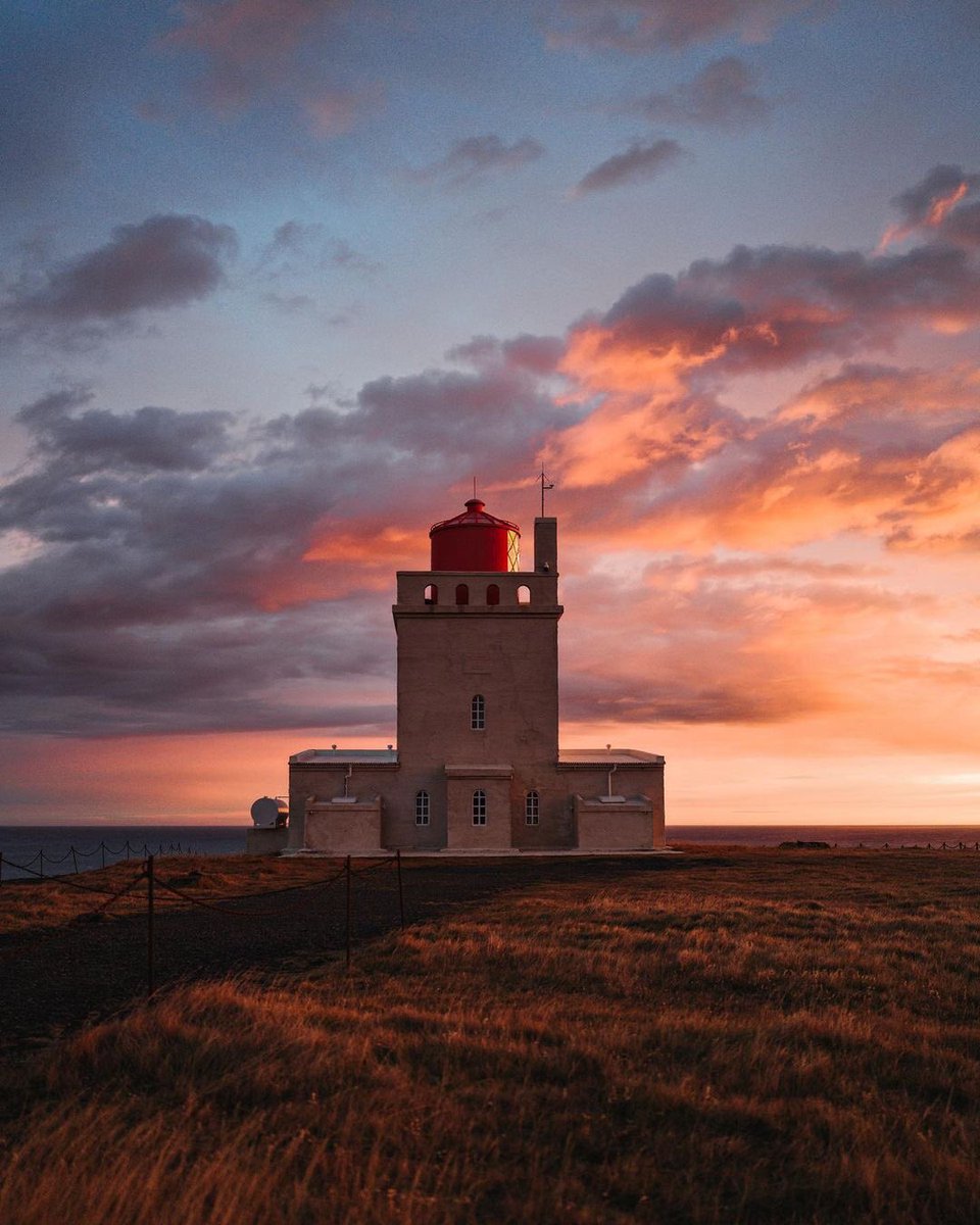 When <a href="/petermckinnon/">petermckinnon</a> visits Iceland… 🇮🇸
