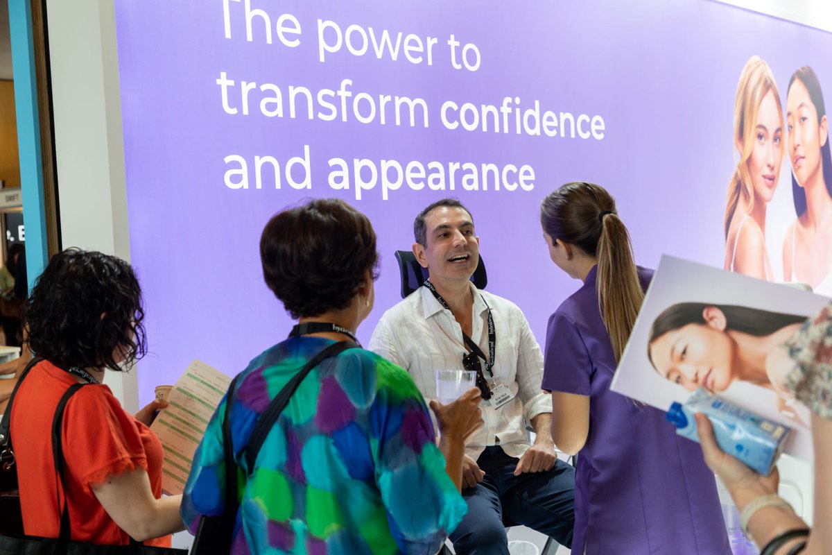5CCongress's tweet photo. Impressions from our industry exhibition 2022!

#5cccongress #5cc22 #5ccbarcelona #5ccfamily #dermatology #doctors #surgeons #industryexhibition #lasermedicine https://t.co/0u2usOxjcO