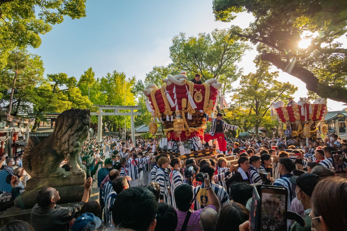 KohNish's tweet photo. 「賑わい再び」石切剣箭神社
Ishikiri, Osaka
↓
↓
SONY RX0 ii
RICOH GW-1
↓
↓
#秋祭り
#石切神社 #布団太鼓
#だんじり #石切劔箭神社
#amateurphotographer 
#sonyrxmoments #rx0ii #rx0m2
#koheiphotoworks https://t.co/ObHWUA42ka