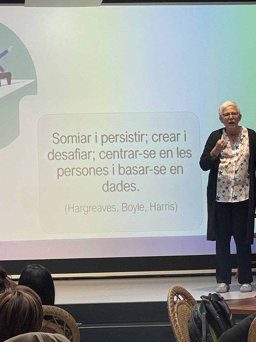 Qualiteasy's tweet photo. Somiar i persistir; crear i desafiar; centrar-se en les persones i basar-se en dades.
(Hargreaves, Boyle, Harris) @coralregi https://t.co/KZ0dBWGmcv