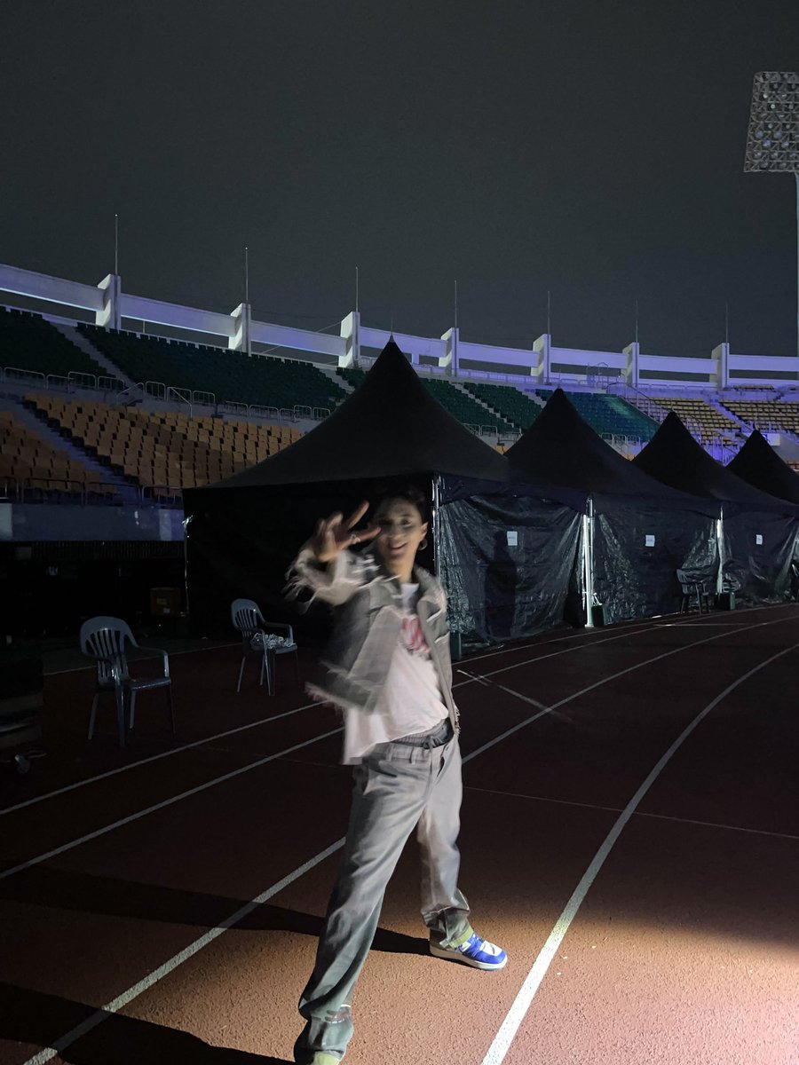 sebby_gang's tweet photo. — 🦊 ✉ 221012 Univərsə ( 📸 )
#JSEPH #SebbyUpdate #제이셉 #카드 #KARD #김태형 https://t.co/OBL9EJAYzb