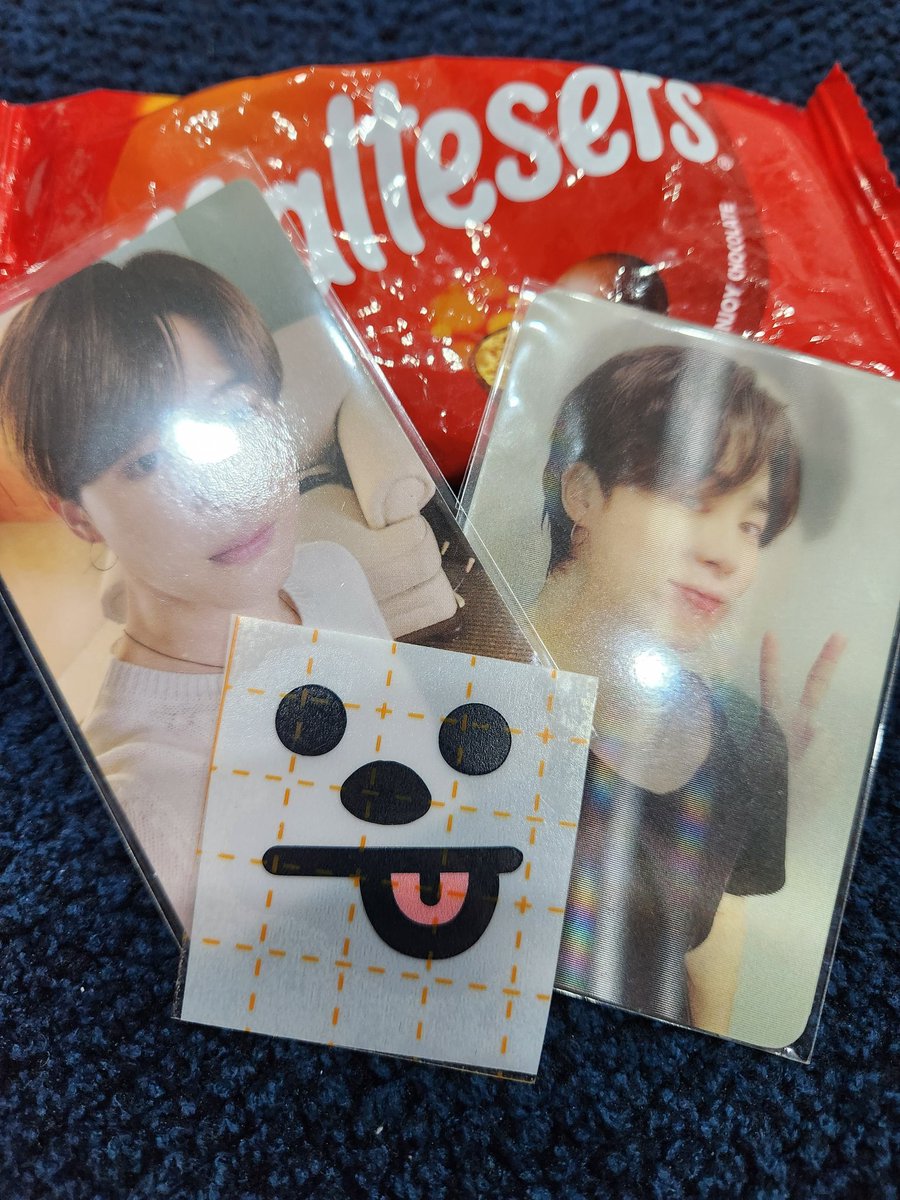 Hello_Jimin_BTS's tweet photo. 조~~은 거래여따 흐흐흐
감샴다~꾹망님💜

@ksm101903 https://t.co/GzXMffkUUt