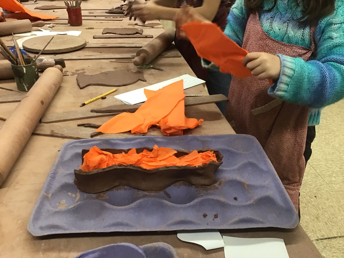 Slab vases in progress and drying nicely.  Made by grade 4/5 artists from Ms. Arseneau’s class. <a href="/HRCEFineArts/">HRCEFineArts</a> #ThanksToYouHalifax