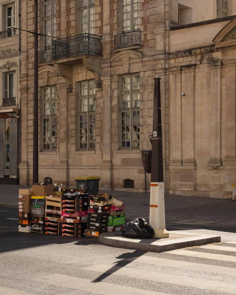 More bins and bin like things. instagr.am/p/CkIhmL0PE9l/