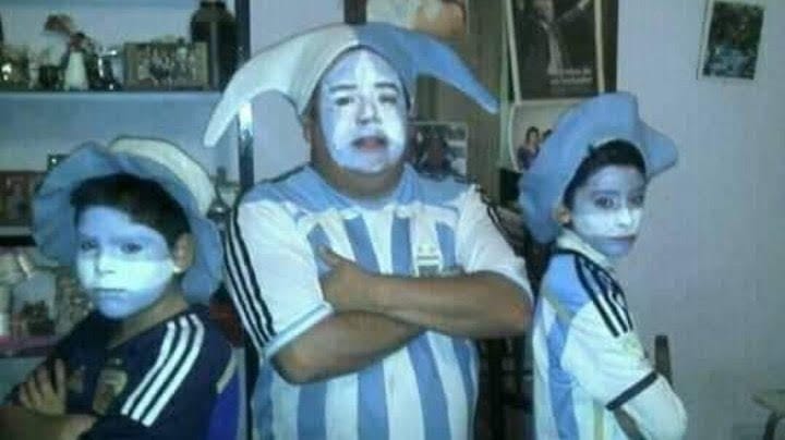 jjkxbirra's tweet photo. BUENOS DIAAASS, HOY LLEGA MI AMIGO PERSONAL KIM SEOKJIN A LA REPUBLICA ARGENTINA #JinEnArgentina https://t.co/rR9lKu0vhQ