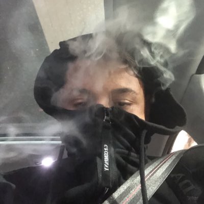 Trooper933's tweet photo. #NouvellePhotoDeProfil https://t.co/h9DsuUyYr8