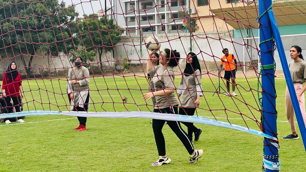 Ziauddin University tweet media