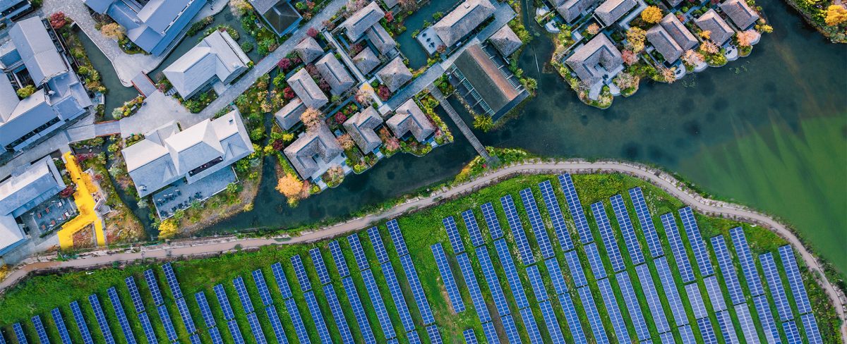 intesasanpaolo's tweet image. 🔎"Il Mondo post globale" la ricerca di @CentroEinaudi e Intesa Sanpaolo presentata oggi pone 4 grandi temi: 
▪️ fragilità del sistema economico globale
▪️ grave crisi ambientale 
▪️ accelerazione dello #smartworking 
▪️ ordine geopolitico del pianeta
📌group.intesasanpaolo.com/it/sala-stampa…