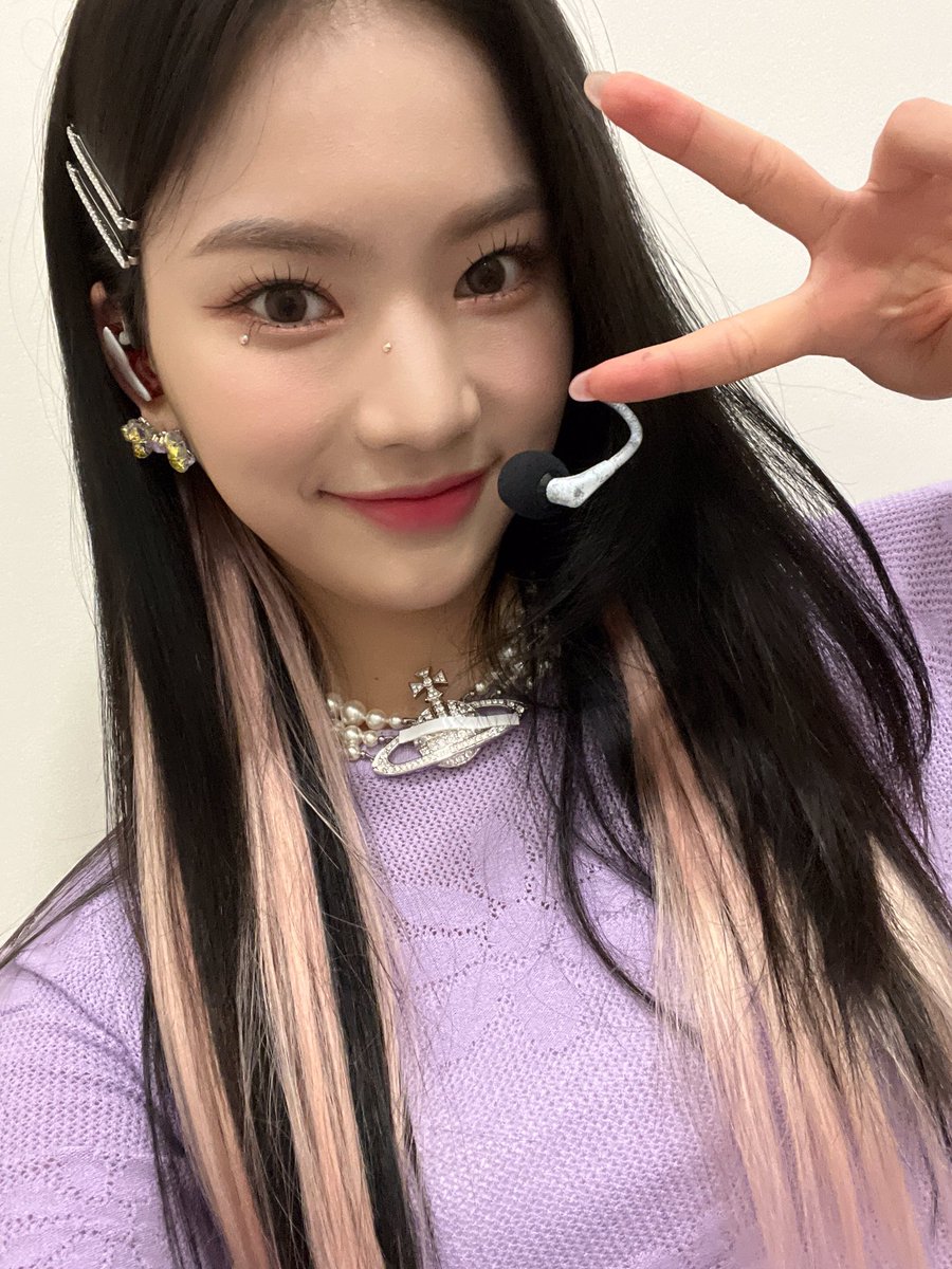 staycshow's tweet photo. #MAMAVOTE #STAYC 
2021                               2022 https://t.co/xTCp1IUaoR