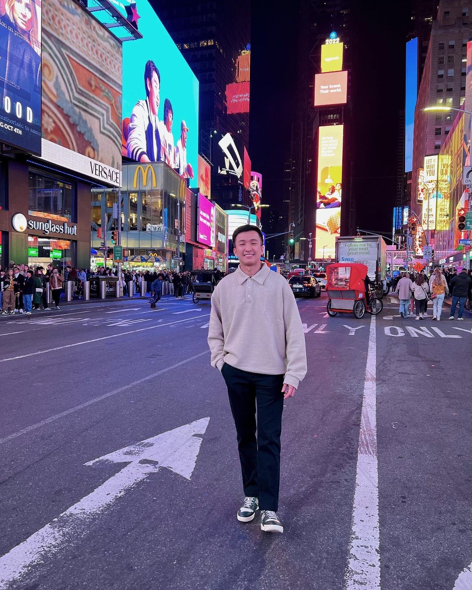 larrylapid's tweet photo. It’s been three years, and I’m beyond grateful. 🙏🗽💯 https://t.co/4T8CjRLEnD