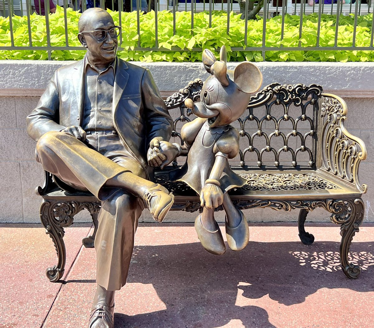 ogorangebird's tweet photo. 🙂 #WaltDisneyWorld #dailydisney #MagicKingdom https://t.co/y8yOv0aGUk