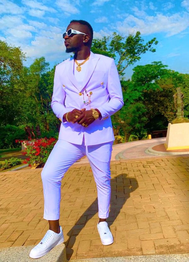 Greetings  my people.  
Pliz subscribe 2 my utube
youtu.be/LWN8rDOvYC4