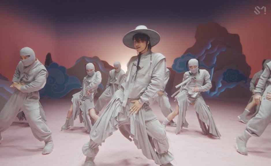 teodora SHAVED HEAD ENTHUSIAST 🐻 🍑 on Twitter "RT IT3OYKAI PEACHES