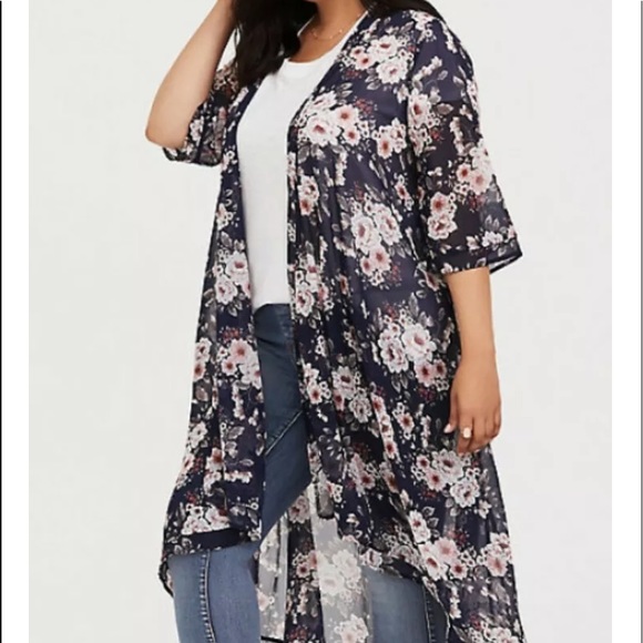 funpoppintags's tweet photo. So good I had to share! Check out all the items I'm loving on @Poshmarkapp #poshmark #fashion #style #shopmycloset #gymboree #torrid #perryellis: https://t.co/xrK8KBv9oc https://t.co/1ZaM4t53IB