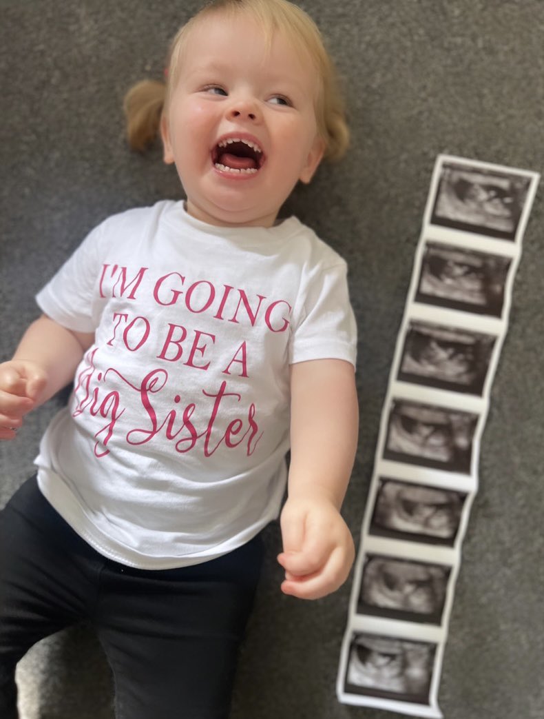 JordanMcNeill88's tweet photo. Lily has been keeping a little secret from everyone… 👣💕

Our baby is going to be a big sister 💗

Baby McNeill, due May 2023 🥰 https://t.co/KYVv1UMemN