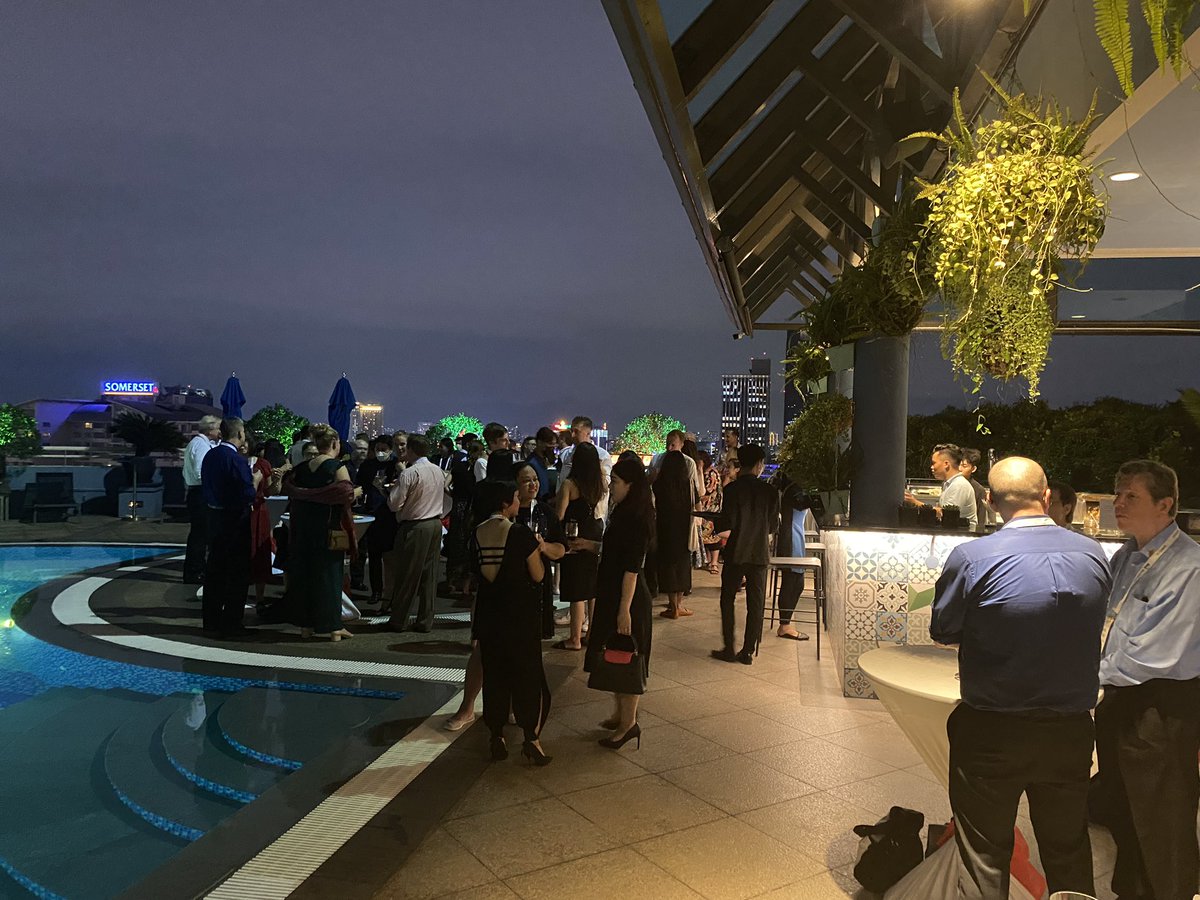 justwilliamPP's tweet photo. Welcome to #VISFW2022 organised by @bmiglobaled and sponsored by @unifrog with the great help from @FraileArribas https://t.co/FXwHVDFdf9