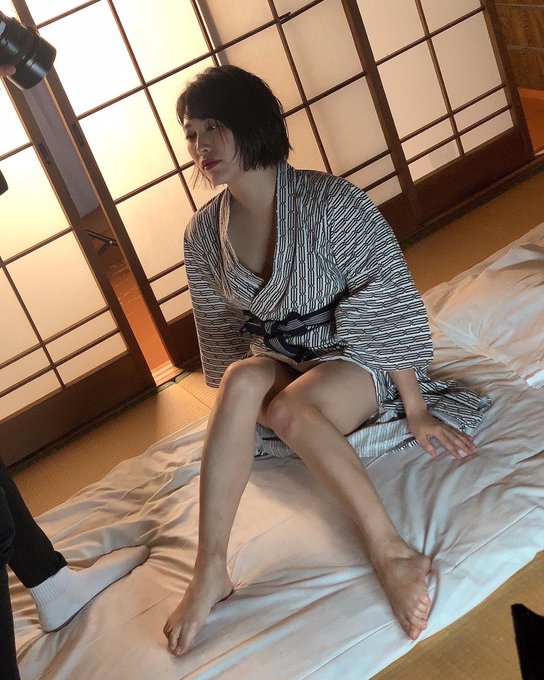 明日26日(水)21:30～ FANZAライブチャットです！  https://t.co/NzxZNJTGqa  エロ全開を期待する人は終盤に参加しがちだけど,参加人数増えると全ての人のリクエストには応えられないから<a href="/tag/fanza%E3%83%A9%E3%82%A4%E3%83%96%E3%83%81%E3%83%A3%E3%83%83%E3%83%88"class="tags"><span>#fanzaライブチャット</span></a>