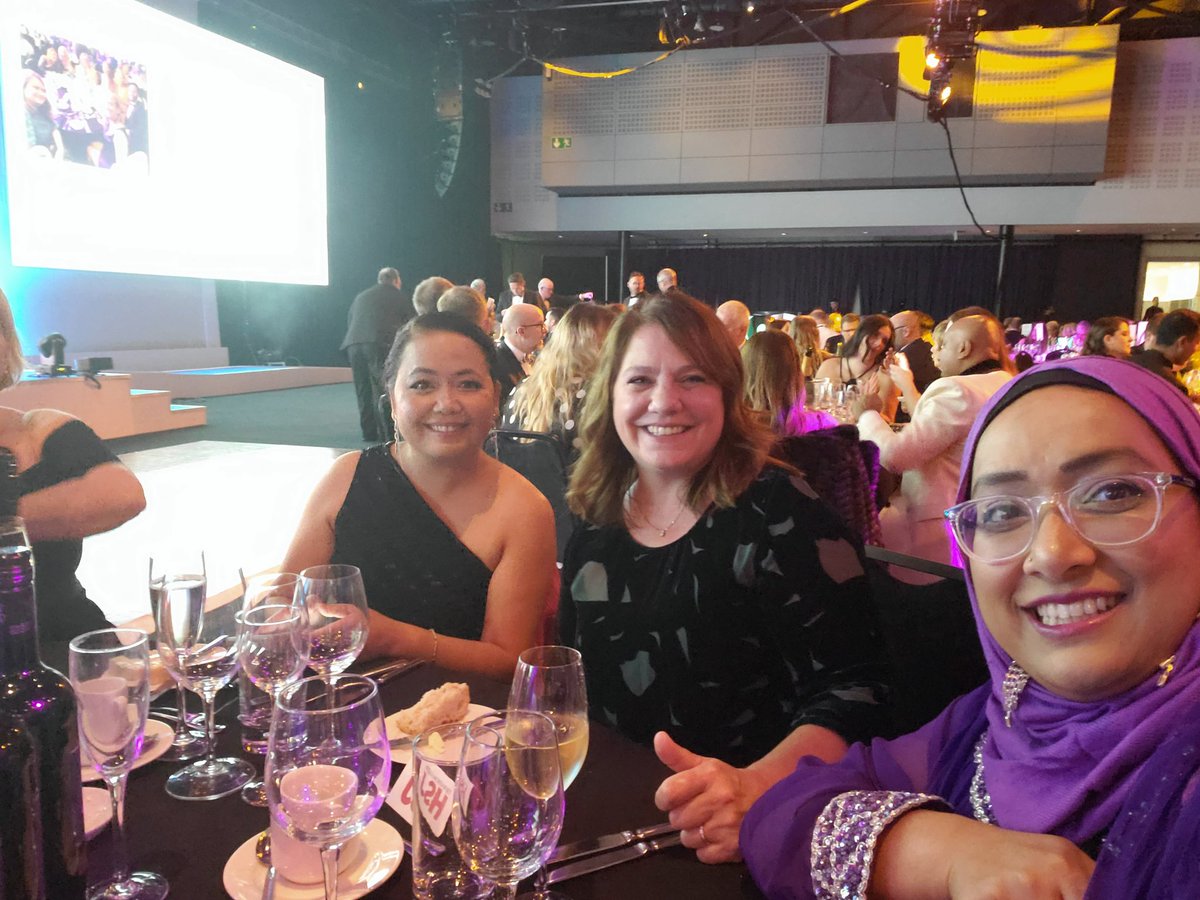 SB (@soraya_begum) on Twitter photo Excited to be here with <a href="/samjdonohue/">Dr Sam Donohue RN</a> Andrea Breen Thank you <a href="/CCNS_MCR/">Children's Community Nursing Service</a> <a href="/MFTnhs/">MFT NHS</a> @mftchiefnurse @HSJPtsafety <a href="/nmcnews/">Nursing and Midwifery Council</a> Excited to be here with <a href="/samjdonohue/">Dr Sam Donohue RN</a> Andrea Breen Thank you <a href="/CCNS_MCR/">Children's Community Nursing Service</a> <a href="/MFTnhs/">MFT NHS</a> @mftchiefnurse @HSJPtsafety <a href="/nmcnews/">Nursing and Midwifery Council</a>