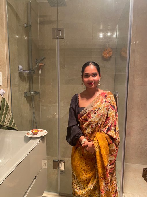 HAPPY DIWALI 🪔 everyone https://t.co/JOAbmgk80p